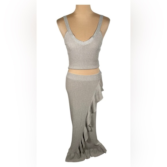 House of Harlow 1960 Metallic Skirt Set NWT Small - Picture 2 of 15